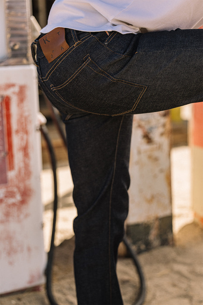 KATO The Hammer Straight - Indigo Raw 14oz Selvedge