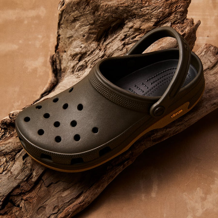 Crocs Classic EXP Clog - Deep Olive/Gum