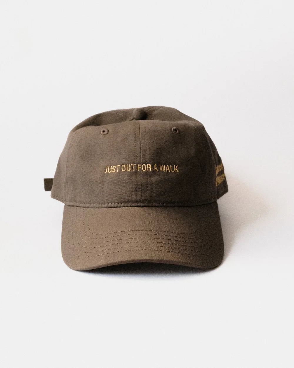 Gumtree Golf & Nature Club Just Out For a Walk Hat - Brown/Yellow