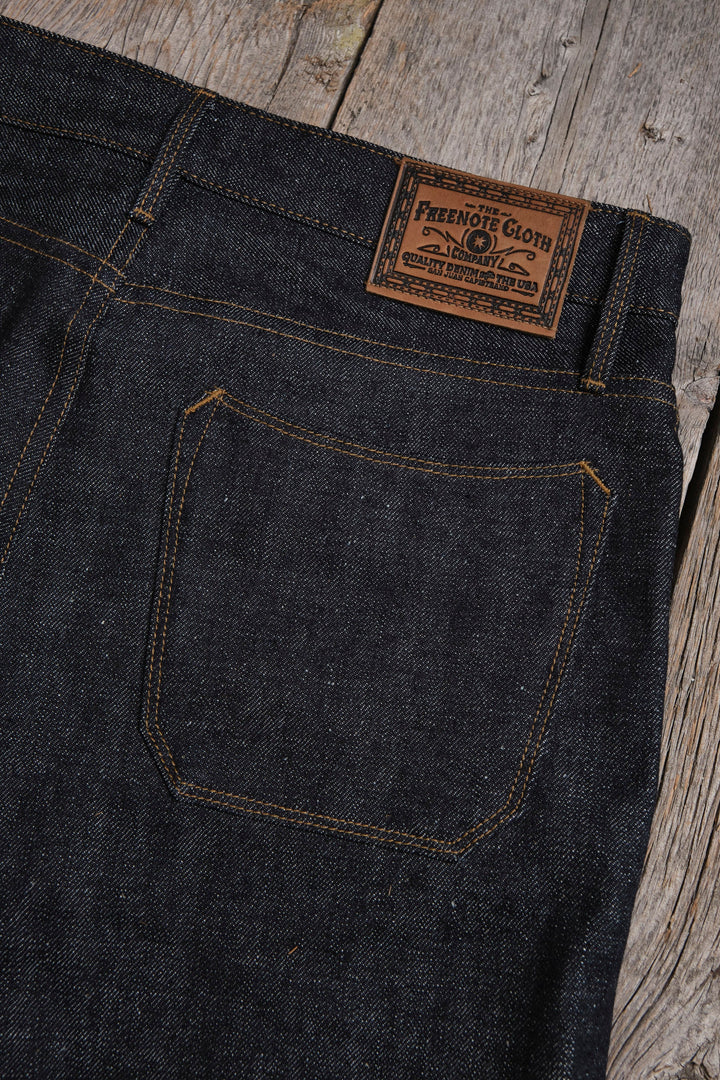 Freenote Cloth Portola Classic Taper 16oz Indigo Denim