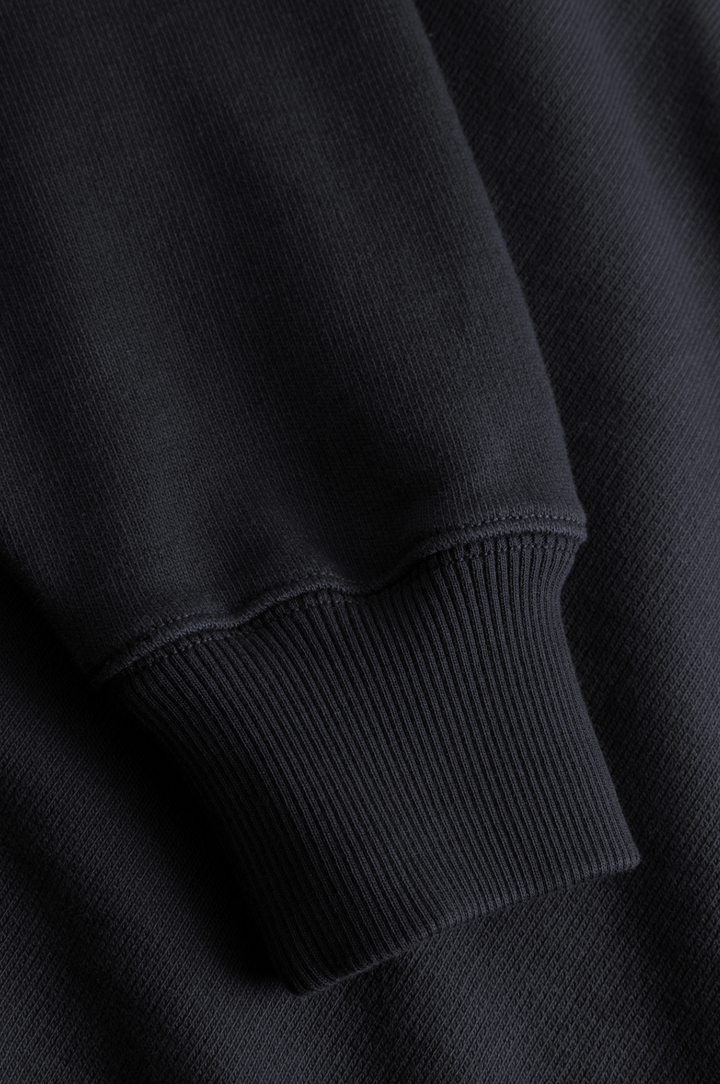 Norse Projects Tyr Relaxed Organic Loopback Raglan Crew - Dark Navy